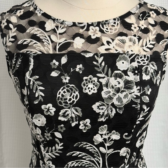 Cardalite Petite Women's Sleeveless Lace Black & White Floral Tank Dress Size PM - Picture 2 of 8